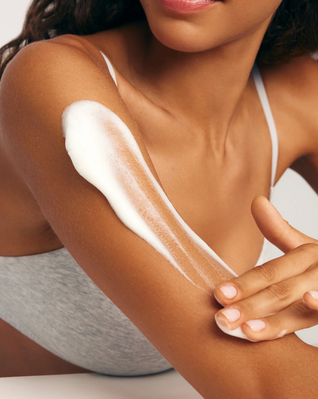 Saltyface Tanning Foam Medium to Dark